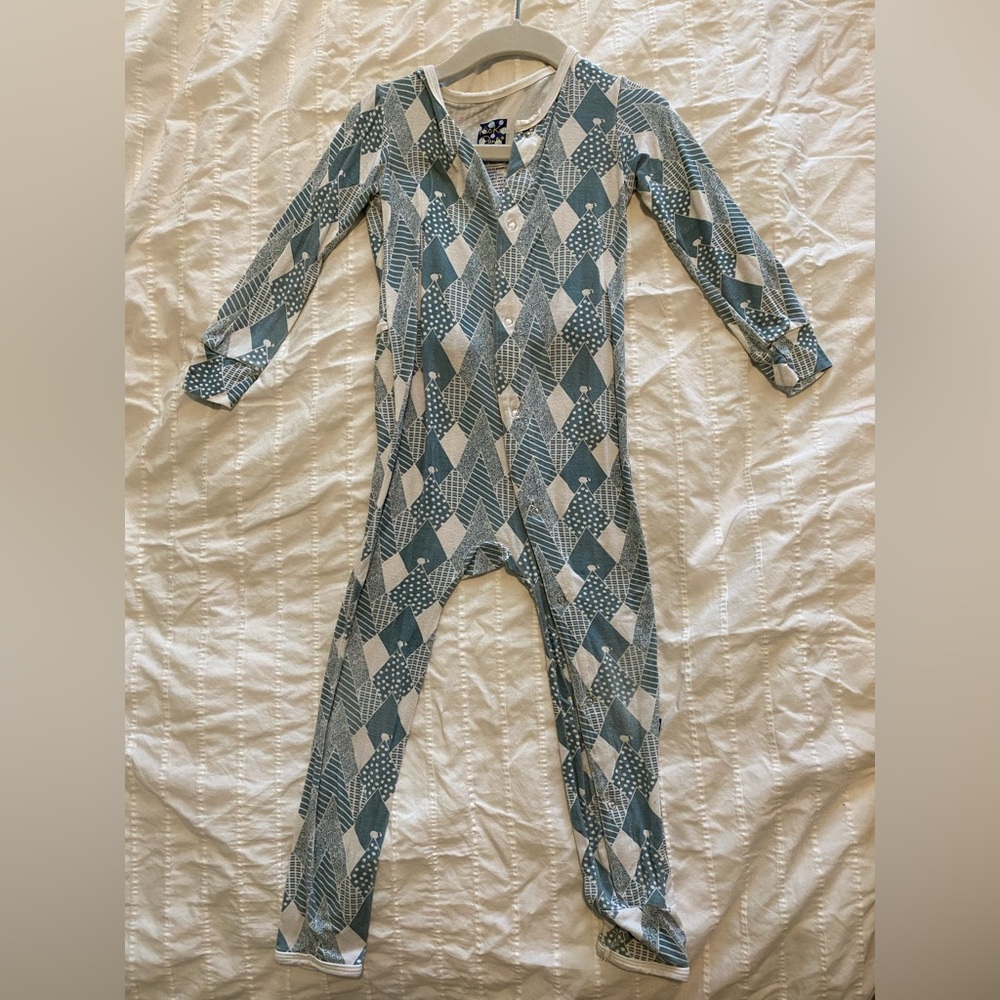 Kickee Pants 3T button up super soft bamboo onesie